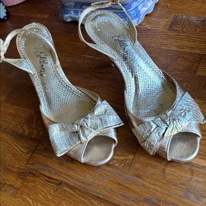 Sam Edelman Gold snake skin Peep-Toe sling backs with Bow